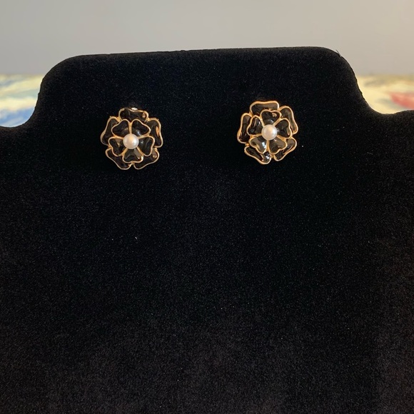 Betsey Johnson Jewelry - NWT Betsey Johnson Black Enamel Rose Earring with Faux Pearl Center